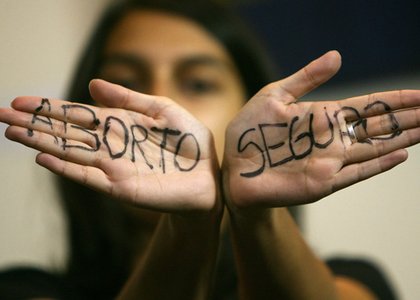 CON POLÉMICA, AVANZA PROYECTO SOBRE ABORTO EN CHILE