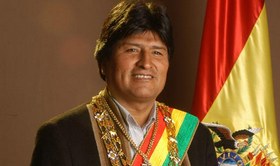 MORALES RECONOCE DESEMPEÑO DE SELECCIÓN BOLIVIANA DE FÚTBOL