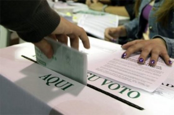 Abogados Constitucionalistas se cuadran con proyecto voto joven