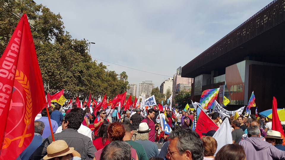 Estudio echa por tierra campaña contra manifestantes en Chile