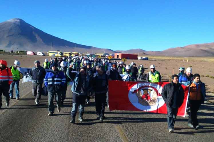 Mineros de Chile en huelga contra la represión y abusos del Gobierno