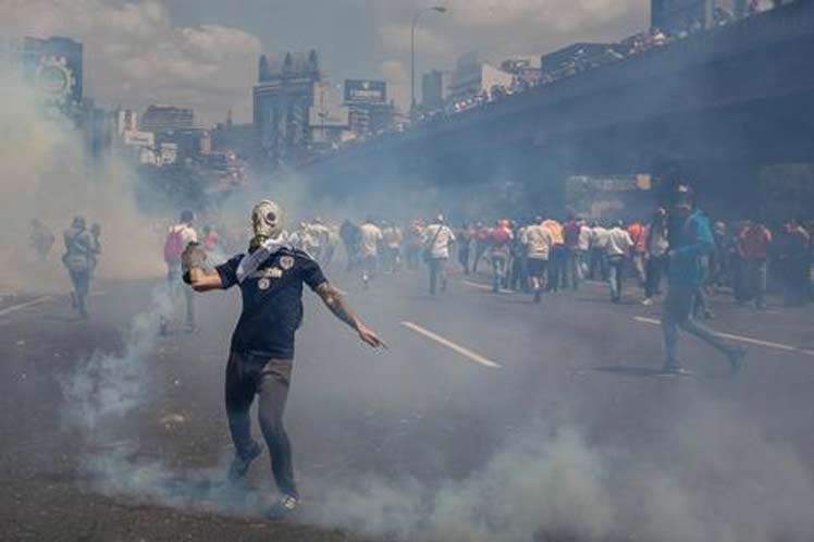 CONTINÚAN PROTESTAS OPOSITORAS EN VENEZUELA