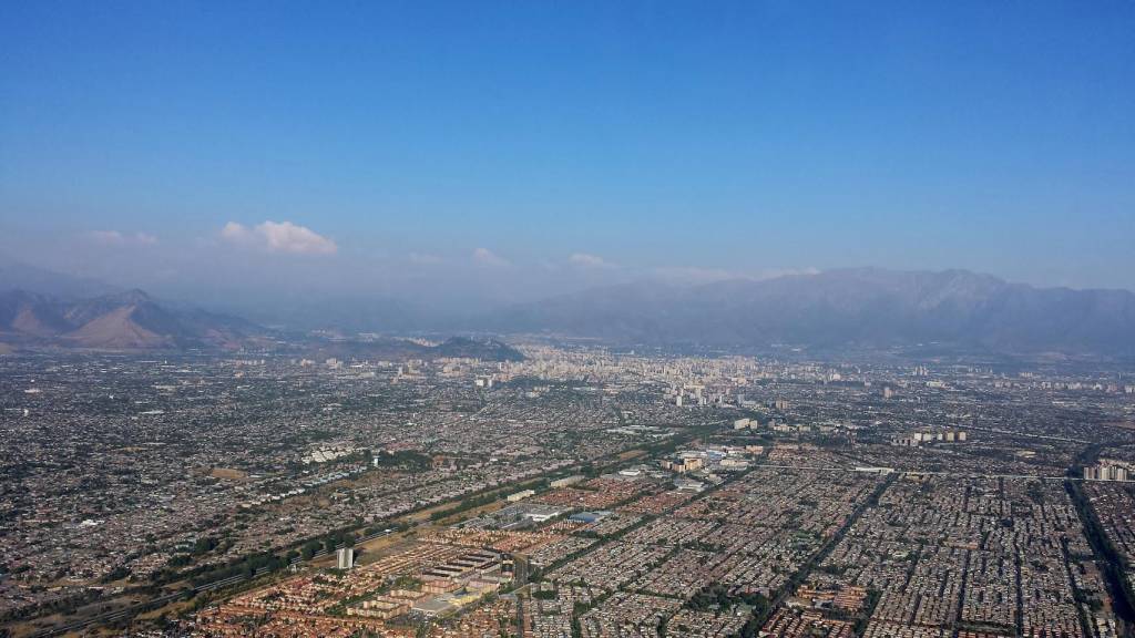Cuarentenas mejoran calidad del aire en Santiago de Chile
