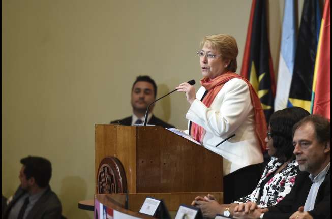 BACHELET CON INTENSA AGENDA ANTES DE PRESIDENCIALES EN CHILE