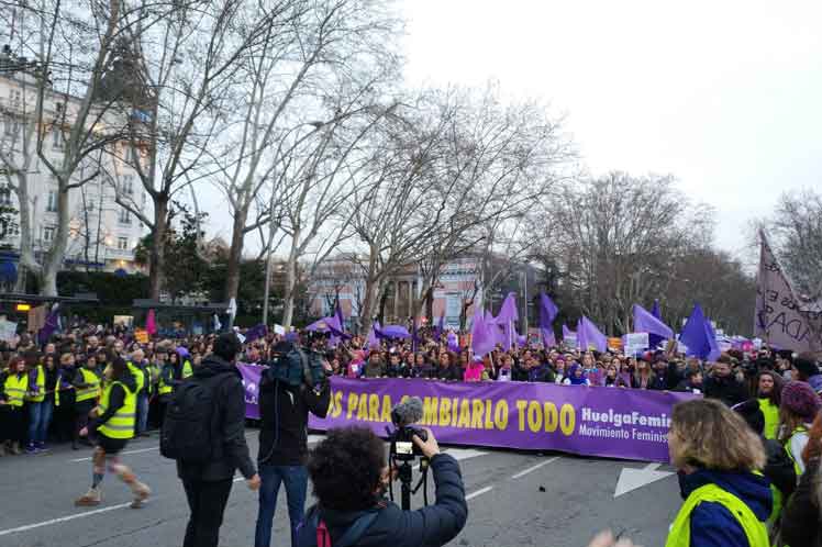 Partido feminista de Chile en busca de firmas