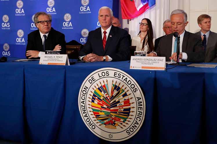 VICEPRESIDENTE DE EE.UU. LLAMA A SUSPENDER A VENEZUELA DE LA OEA