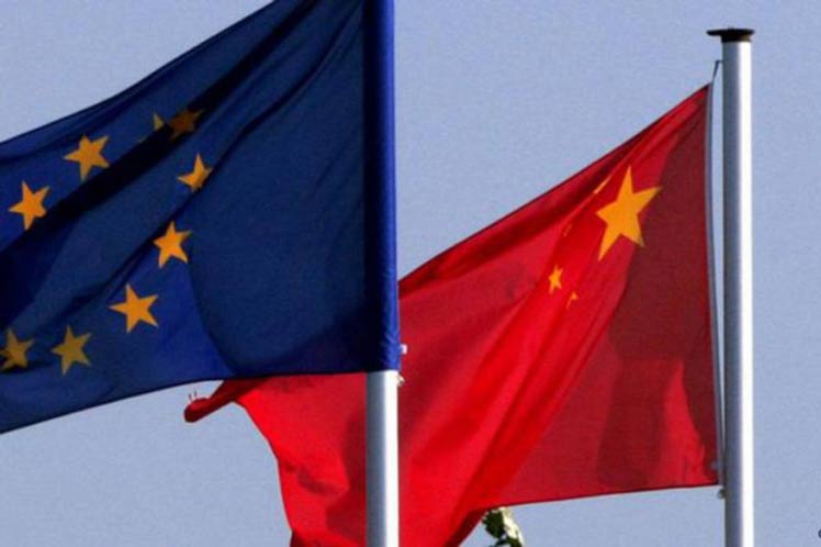 CHINA Y UE UNEN FUERZAS CONTRA PROTECCIONISMO EN COMERCIO GLOBAL