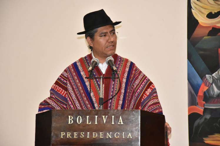 POSESIONAN EN BOLIVIA A NUEVO MINISTRO DE RELACIONES EXTERIORES
