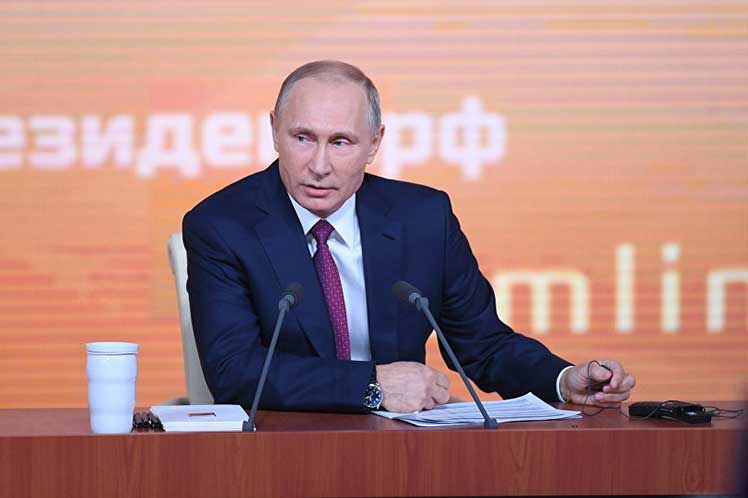 Rusia abierta al diálogo con Occidente y opuesta a sanciones