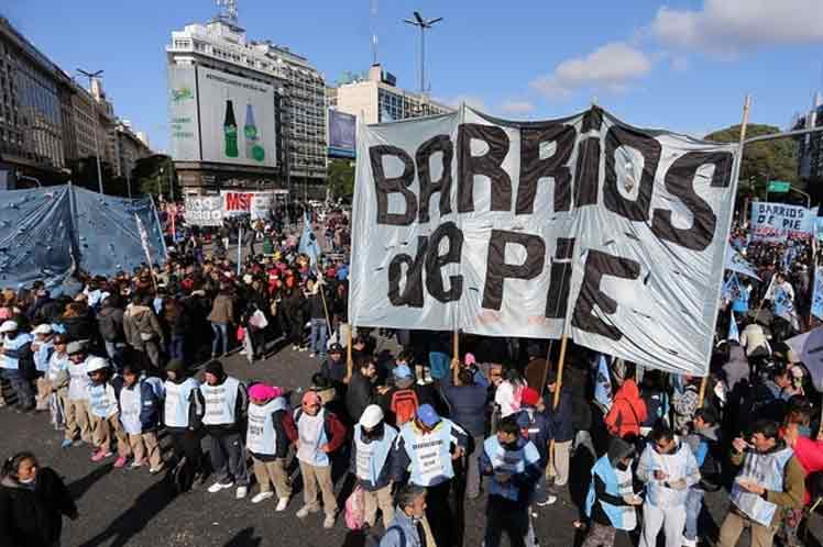 EFERVESCENCIA SOCIAL EN ARGENTINA, MOVIMIENTOS SOCIALES EN MARCHA