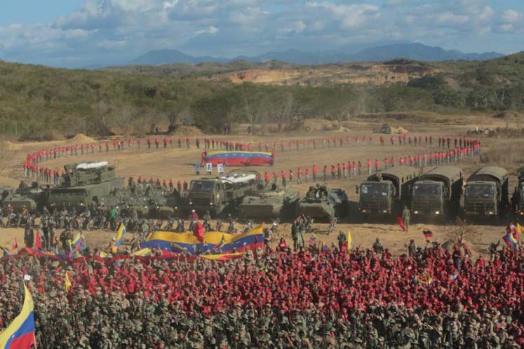 MADURO: EJERCICIOS MILITARES VENEZOLANOS POR DEFENSA DE LA SOBERANÍA