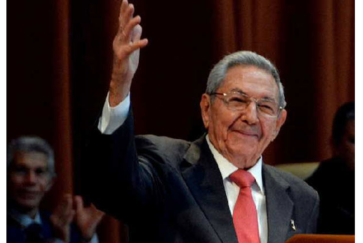 PROCLAMADA LA NUEVA CONSTITUCIÓN DE CUBA