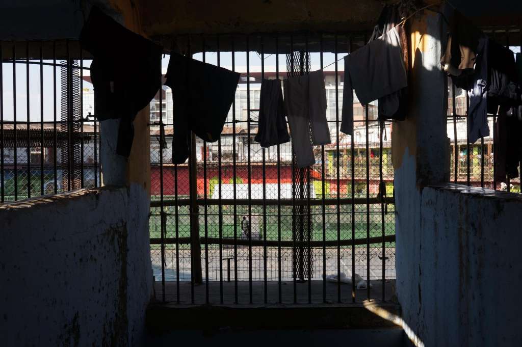 Afirman que Covid-19 está fuera de control en las cárceles de Chile
