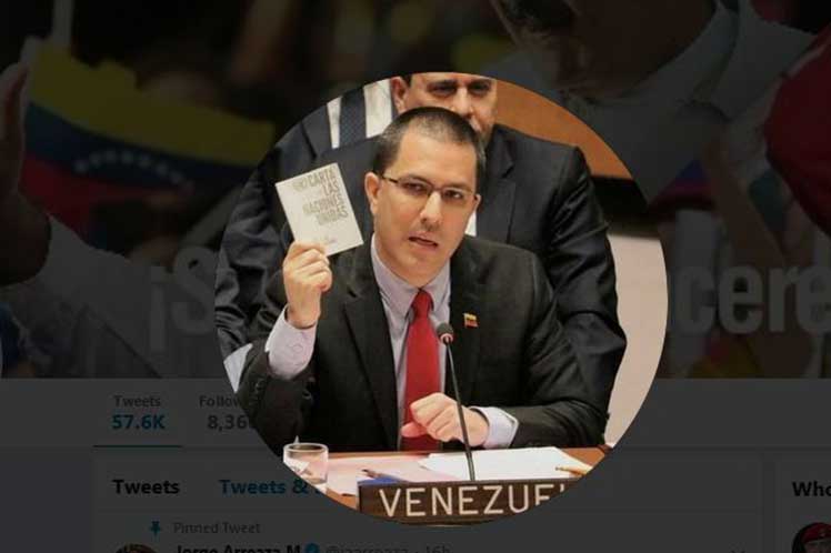 Venezuela denuncia obstáculos para programas de salud infantil