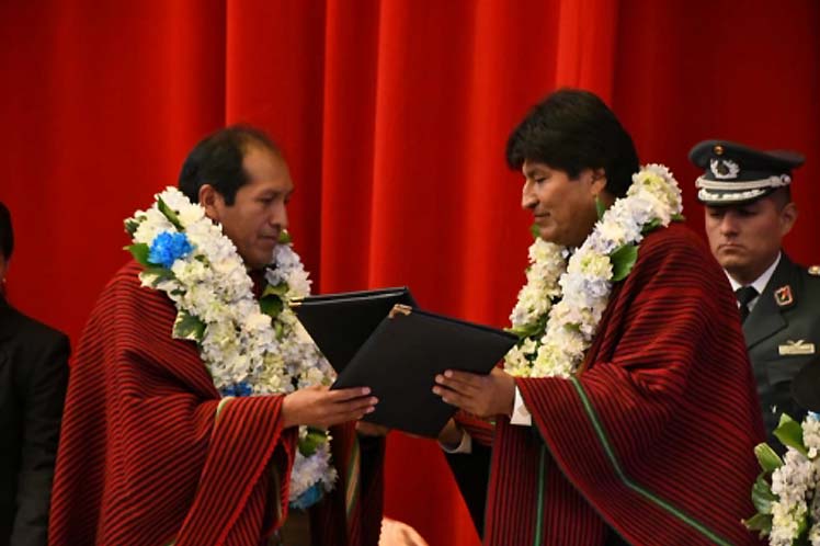 Bolivia: Gobierno de Evo Morales e Iglesia Evangélica firman acuerdo de cooperación
