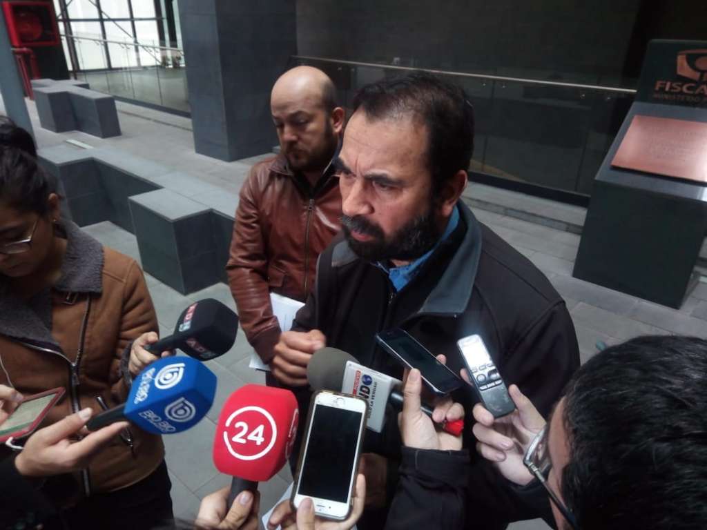 Hugo Gutiérrez solicita a Fiscal Nacional que investigue denuncia de montaje policial con artefactos explosivos