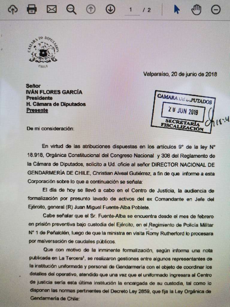 Pamela Jiles pide a Director Nacional de Gendarmería que aclare si es efectivo que general (r) Fuente-Alba se desplazó sin las medidas de precaución durante su formalización