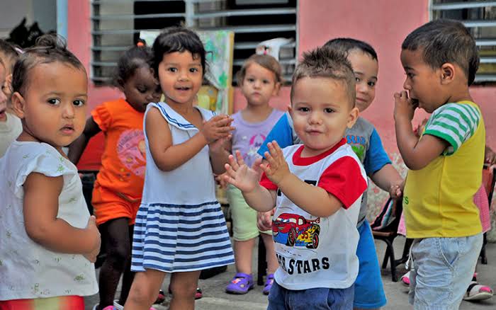 Cuba obtiene Premio Internacional Infancias 2019 por atención de salud a la niñez