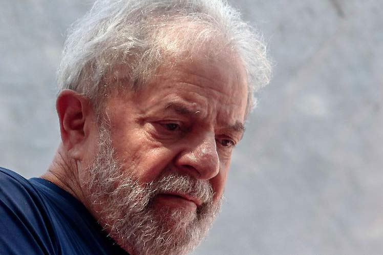 Lula: Brasil merece a Bolsonaro para valorar la democracia