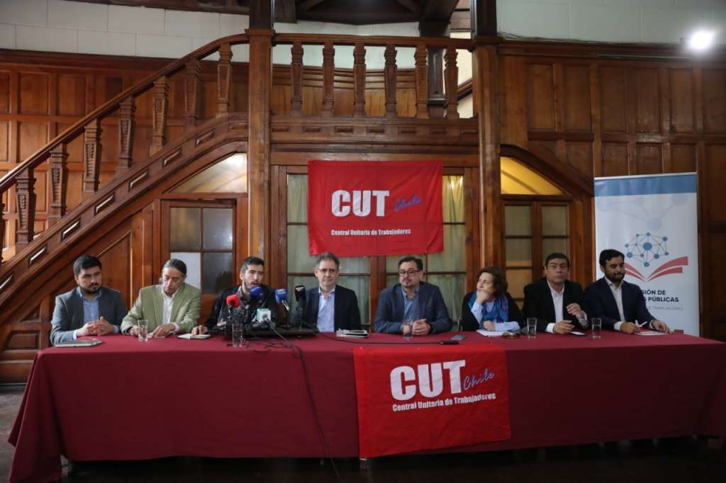 Centros de Estudio de oposición formulan propuesta alternativa a “Agenda Social” de Piñera