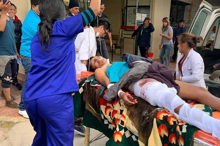 Reportan 15 muertos y cientos de detenidos en Bolivia