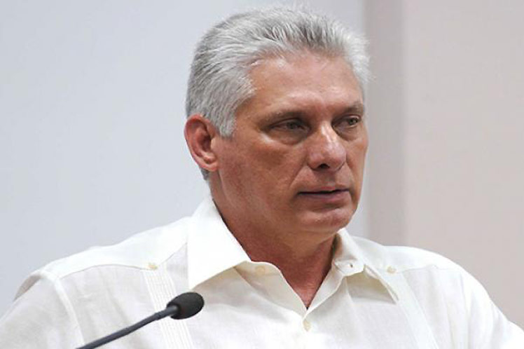 Rechaza Díaz-Canel pretexto de golpistas bolivianos sobre Cuba