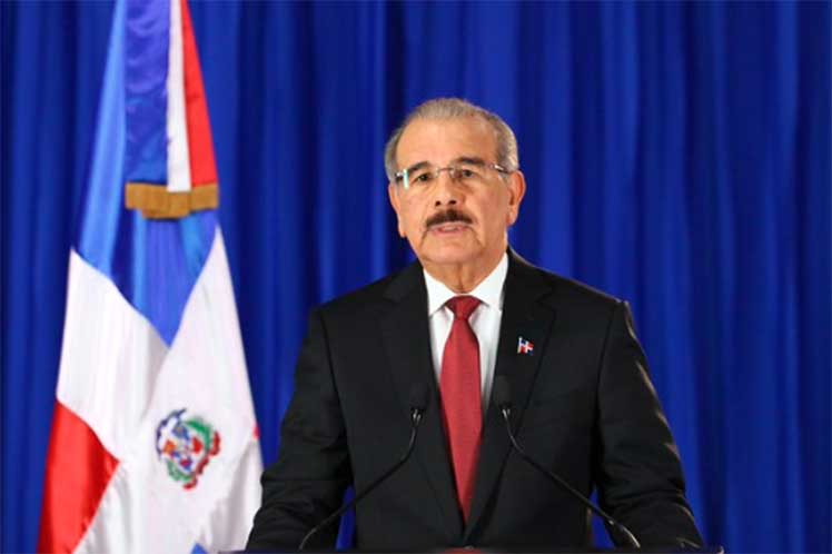 Lamenta presidente dominicano suspensión de elecciones municipales