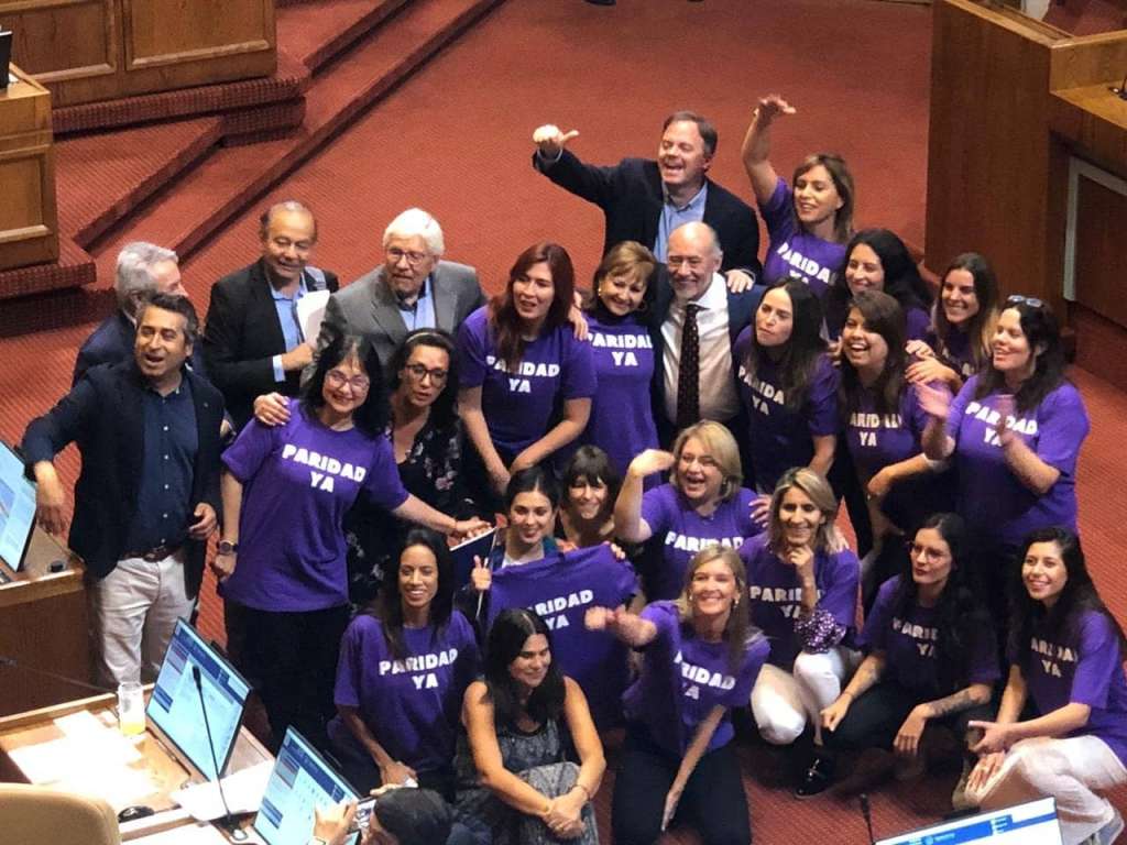Proceso constituyente en Chile será con paridad de género