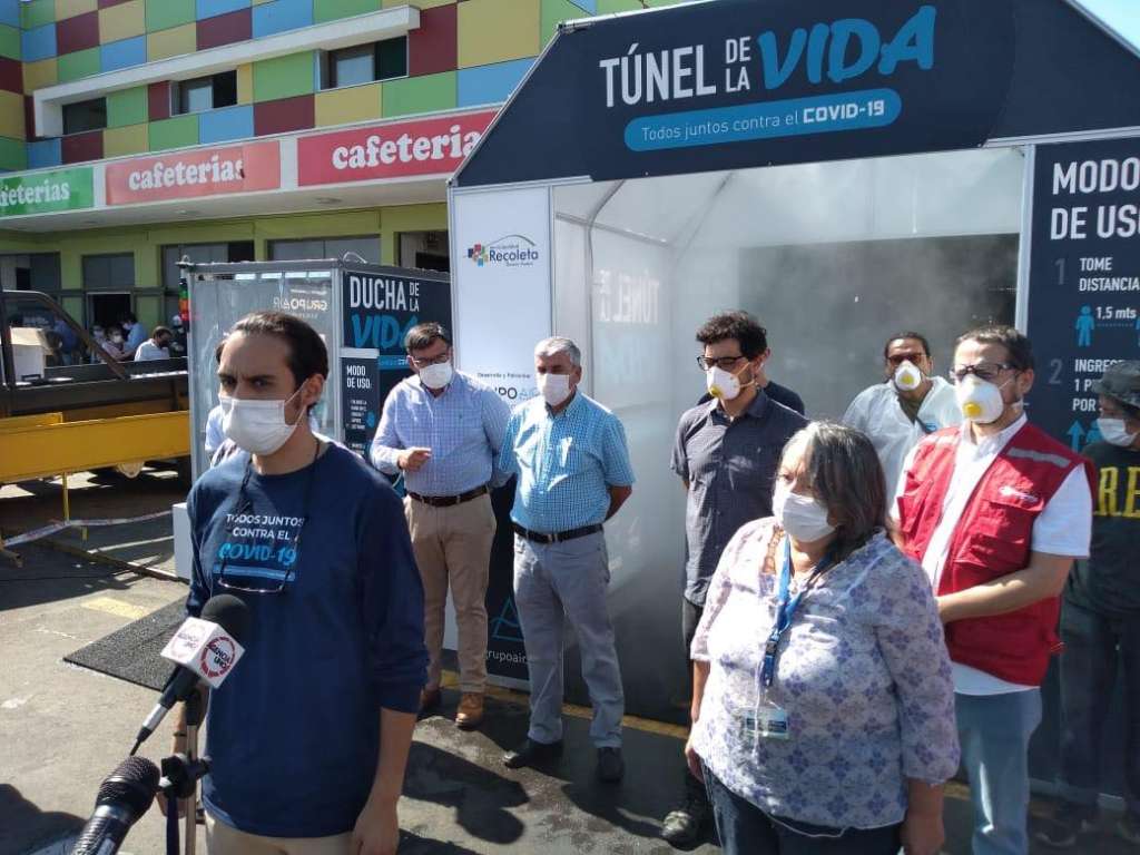 Municipalidad de Recoleta instala «Túnel de la vida» en la Vega