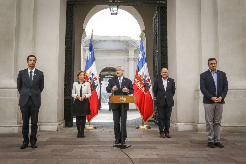 Gobierno de Chile vetará ley que beneficia a miles de familias