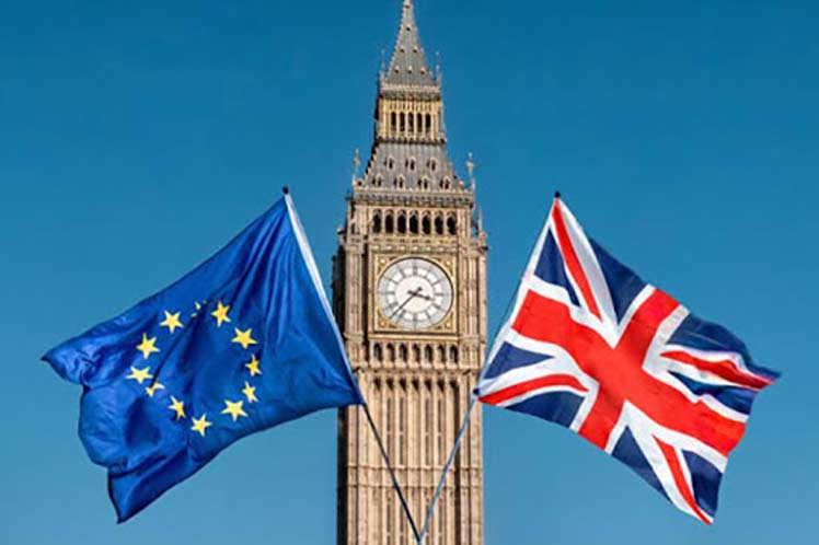 Reino Unido sigue desafiante de cara a otra ronda de pláticas con UE