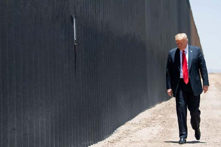 El muro de Donald Trump choca con la justicia de los Estados Unidos