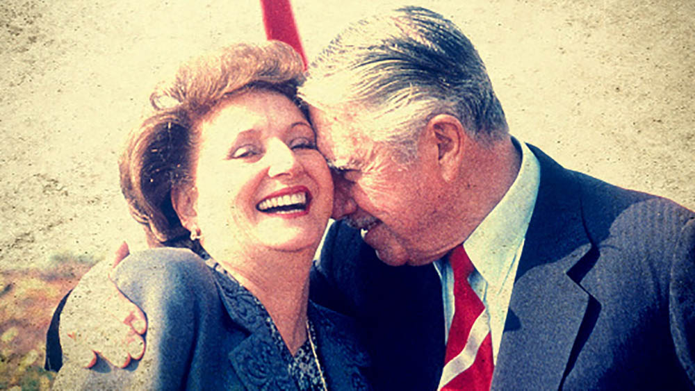 Hoy a los 99 años ha fallecido Lucía Hiriart de Pinochet: la esposa del dictador Augusto Pinochet