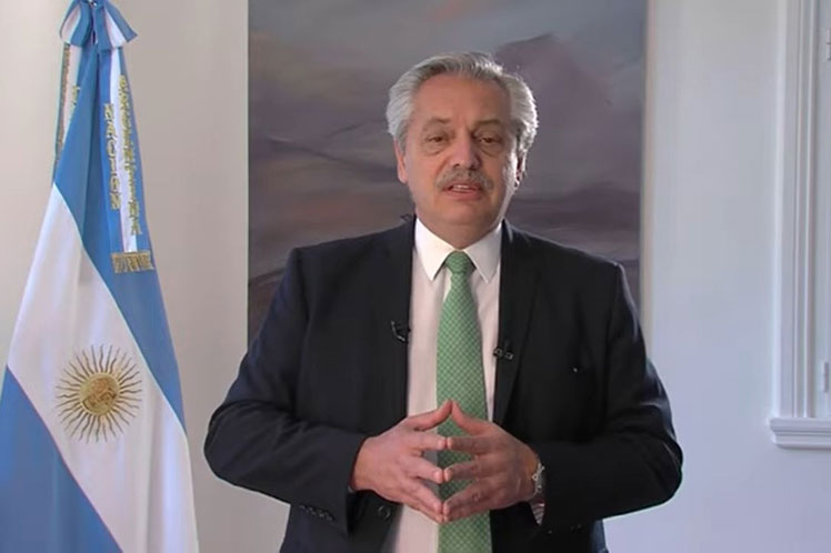 Presidente de Argentina inicia hoy su primera visita de Estado a Chile