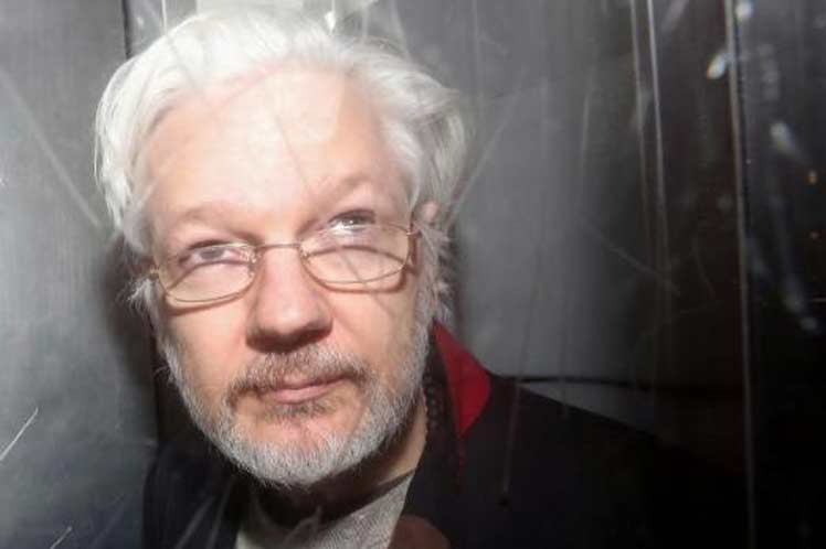 Corte británica decidirá sobre extradición de Assange a EE.UU.