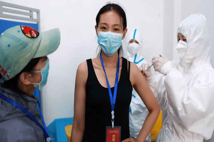 China vacunó más de nueve millones de personas contra Covid-19