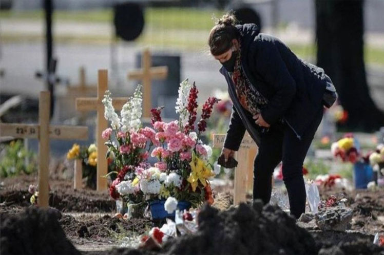 Argentina decreta duelo en honor a fallecidos por Covid-19