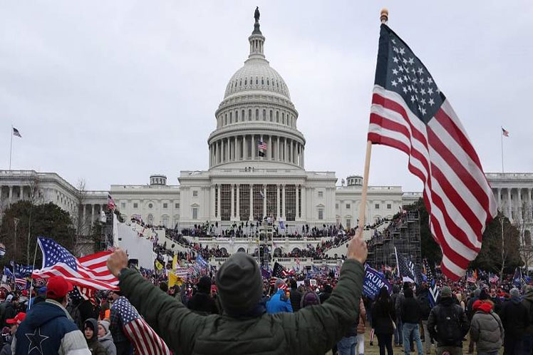 Anuncian audiencia sobre ataque al Capitolio de EEUU