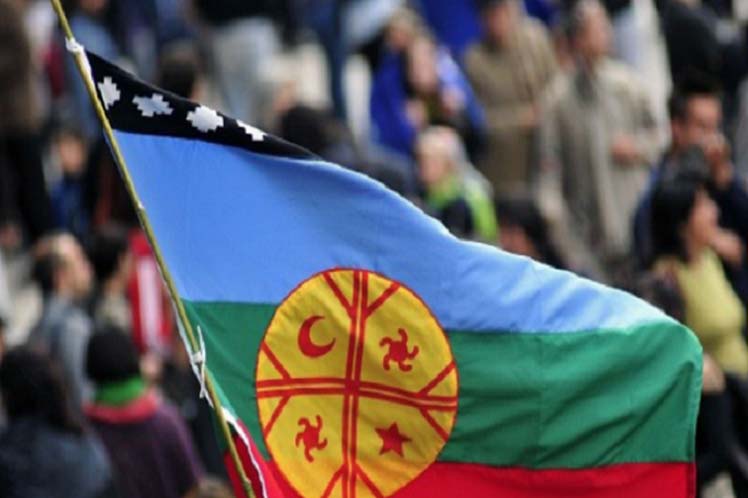 Aucan Huilcaman fustiga a Diego Ancalao: “que no se enlode la bandera mapuche de la autodeterminación”