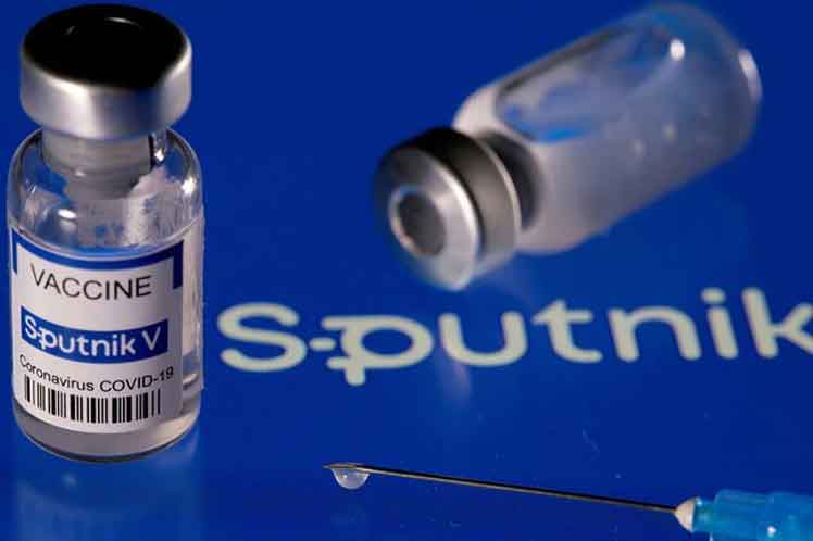 Rusia informa que solo dos por ciento de vacunados contraen Covid-19