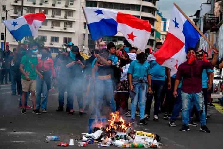 Continúan las protestas en Panamá