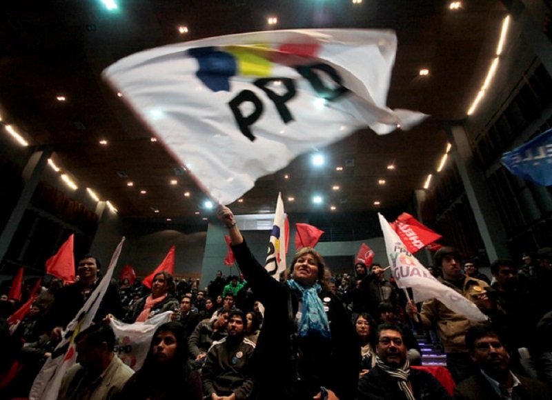 Diputados del PPD se suman «decididamente» a la acusación constitucional contra Piñera
