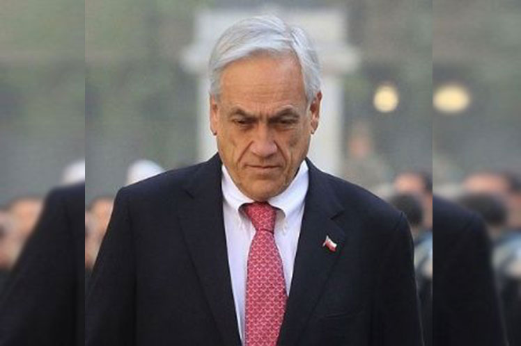 Más chilenos desaprueban gestión de Sebastián Piñera a días de dejar cargo