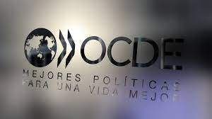 OCED: Latinoamérica enfrenta “trampas” al desarrollo