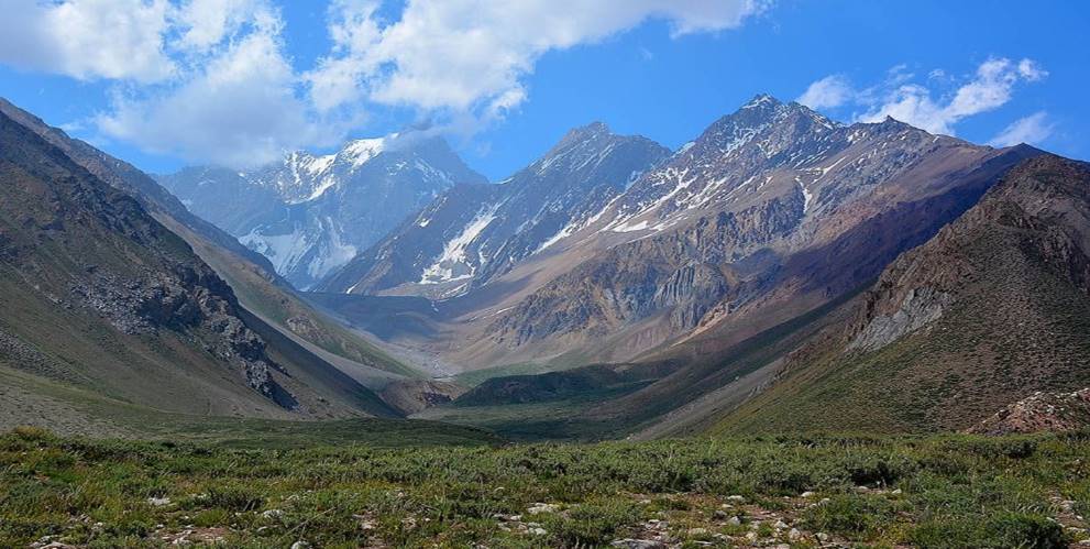 Parque Nacional Glaciares de Santiago: polo de investigación y de turismo de interés especial