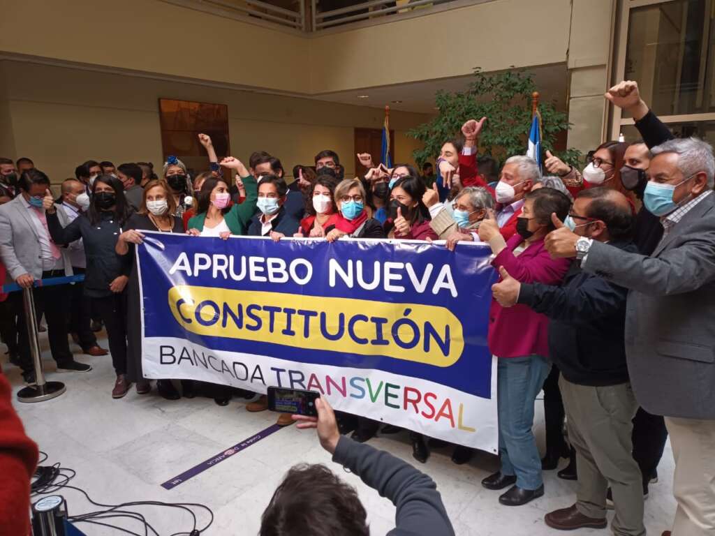 Diputados lanzan bancada transversal por el apruebo en el Plebiscito de Salida