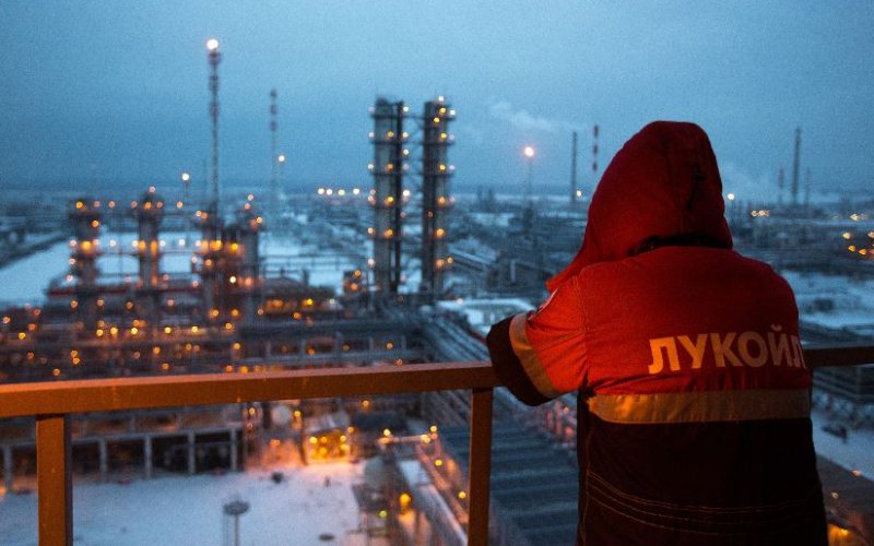 Alemania preocupada por posible suspensión de petróleo ruso