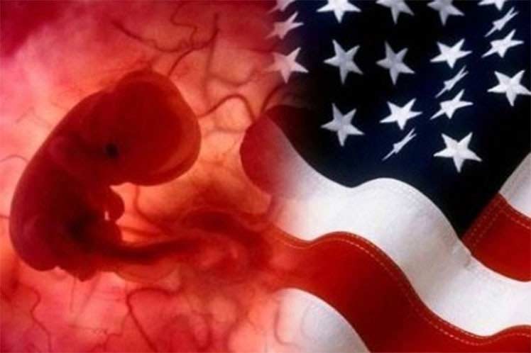 Piden a médicos realizar abortos de emergencia en EEUU