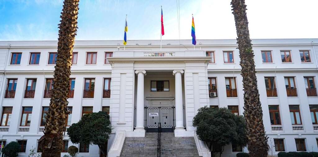 Alcaldesa de Ñuñoa y fiscal se reúnen por caso de corrupción en gestiones de Chile Vamos