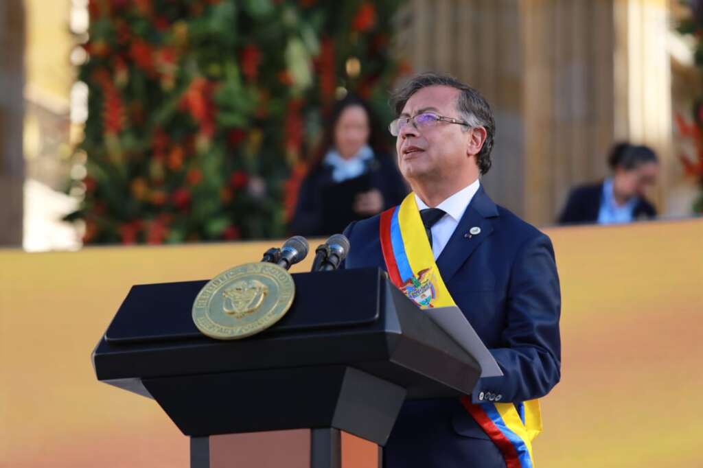Presidente colombiano resaltó avances de su primer año de mandato